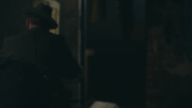 isaiDub.me - Peaky Blinders 2014 Season 03 (Epi 03).mp4