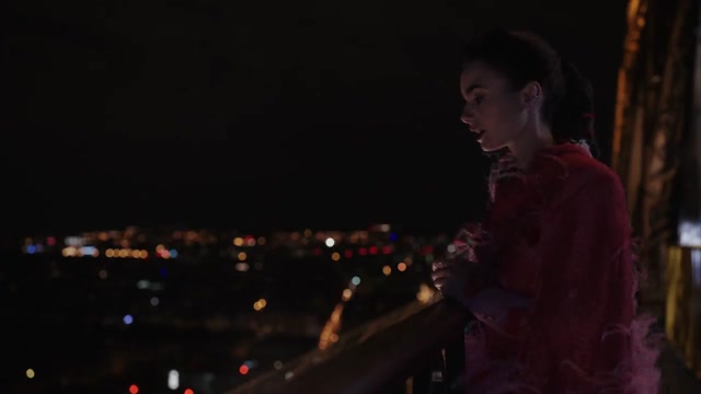 Emily in Paris Season 03 (Epi 01).mp4