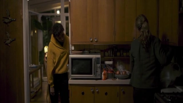Talk To Me 2023 HD Sample.mp4