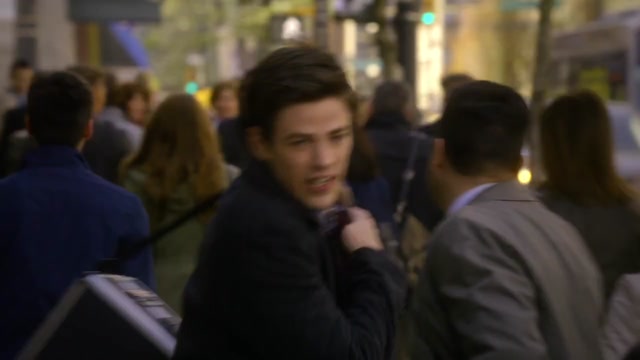 isaiDub.me - The Flash 2014 Season 01 Epi 22.mp4